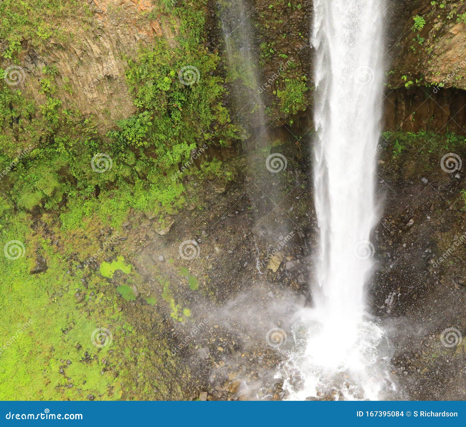 cascada el manto de la novia - close up